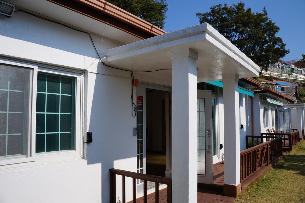 Soh Guesthouse Тхоньен Екстериор снимка